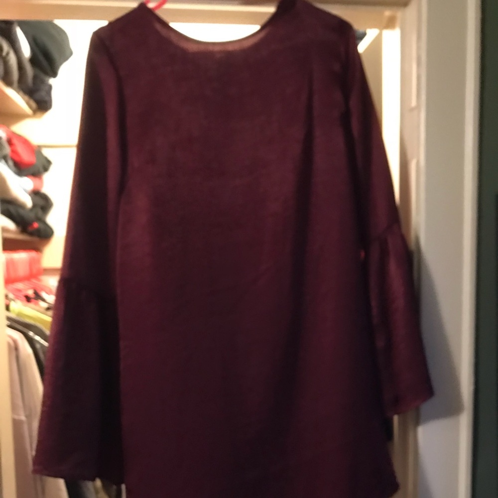 Burgundy dress bell sleeves brand new